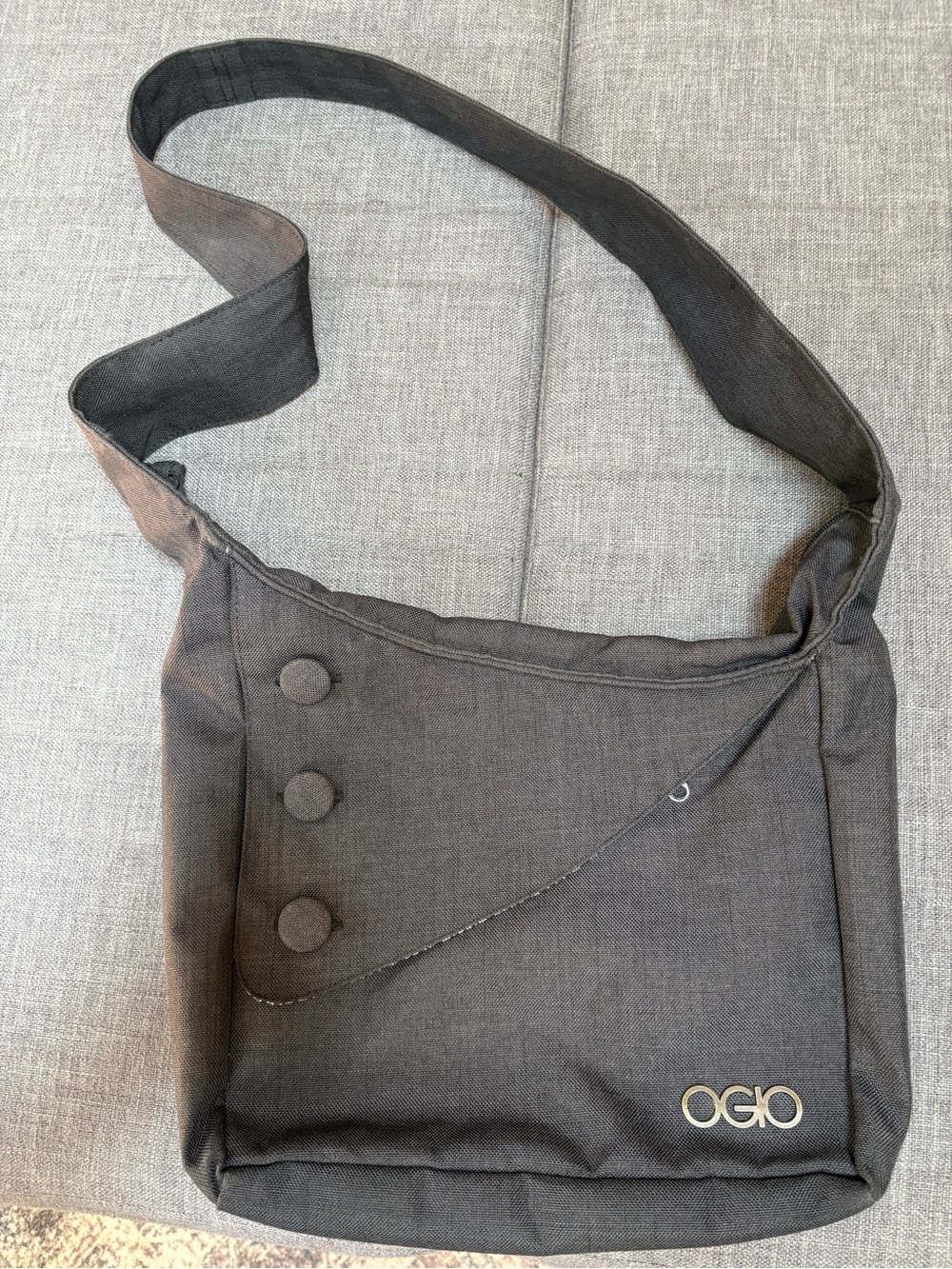 OGIO Brooklyn Messenger Crossbody Bag in Charcoal Gray NWOT